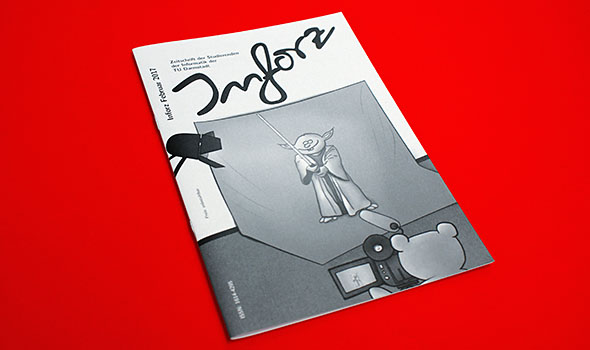 Broschüren auf Umweltpapier können natürlich auch nur einfarbig bedruckt werden. BRO_RDH_A5_Recycling_einfarbig_schwarz_auf_Recyclingpapier_gedrucktes_Magazin_04498.jpg